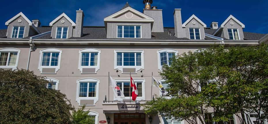 hioliday inn express – Mont Tremblant 930×430